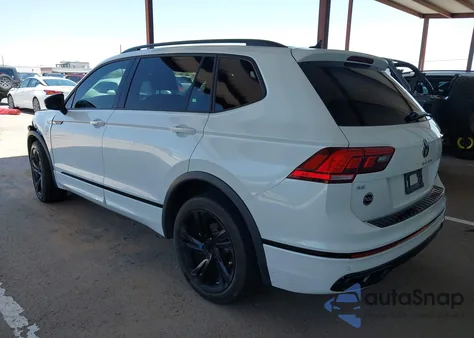 2024 Volkswagen Tiguan 2.0T Se R-Line Black z USA, uszkodzony, nr VIN 3VVCB7AX1RM043852